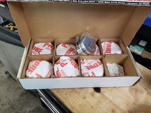 SRP (281919) 4.500 Bore Domed Piston Set for 502 Big Block Chevy 並行輸入品 爆買い 