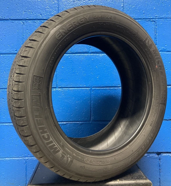 1 USED Michelin Energy Saver All Season Tire 235/50R17 96H 4/32nds 1 USED Michelin Energy Saver All Season Tire 235/50R17 96H 4/32nds
