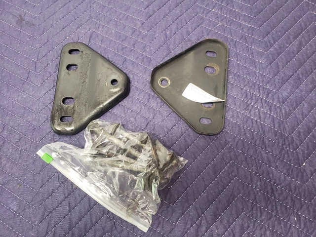 4L60E 1995 blazer crossmember brackets transmission
