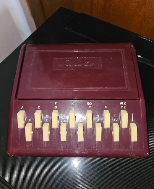 BEAU RÉVEIL ANCIEN mécanique JAZ en Bakélite Fonctionnel EUR 30,00