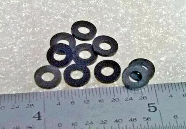 PLAIN FLAT WASHERS  #4 HOLE X 1/4" OD X .032" THICK BLACK NYLON  - 200 pcs