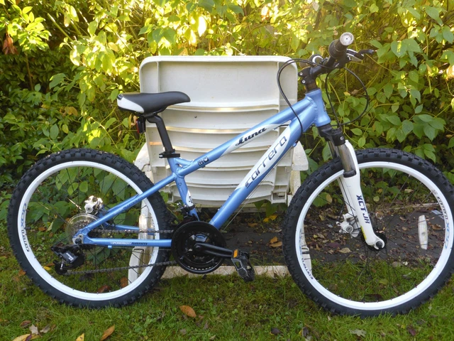 CARRERA LUNA JUNIOR MTB, 24inch Wheels, 13inch Frame, Disc Brakes