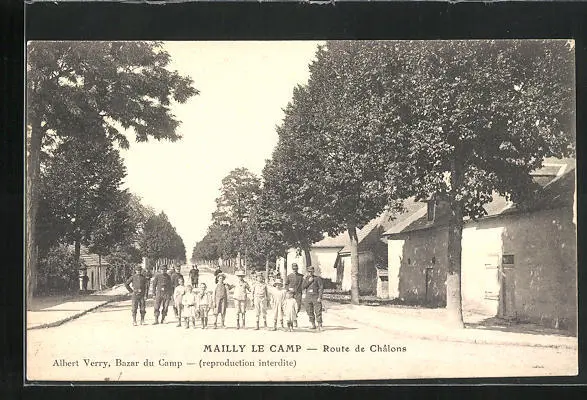CPA Mailly le Camp, Route de Châlons