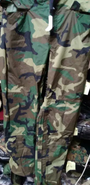 US Military Woodland Trousers Rainsuit Large
