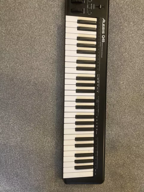 Alesis Q49 USB Midi Keyboard Controller Music Piano