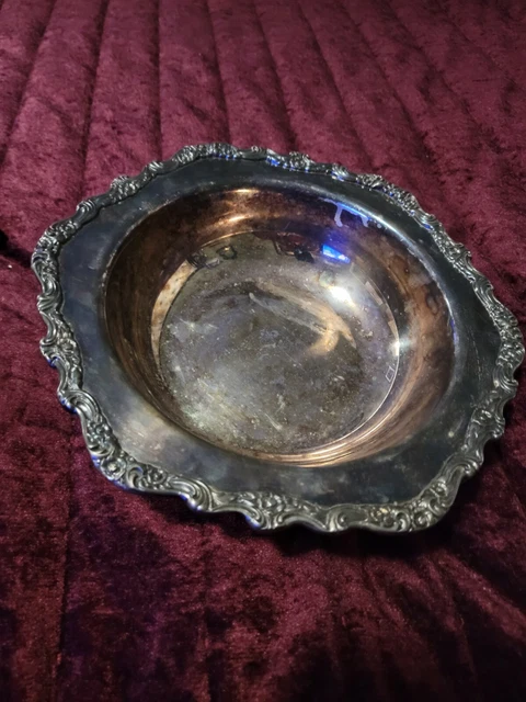 Vintage Nickel Silver Plated Nut/Candy Dish Footed Bowl Flowers Flower MAUMENEE