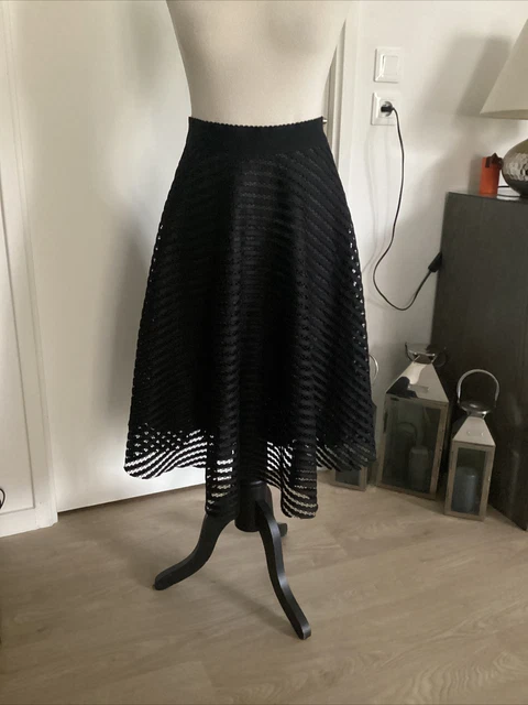 Jupe Dentelle Noire New Look - Taille 38 - Style évasé - Occasion Très Bon état