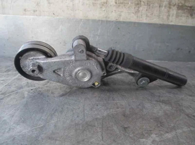 038903315C galet tendeur pour SEAT CORDOBA 1.9 TDI 1996 434000 3292665 2