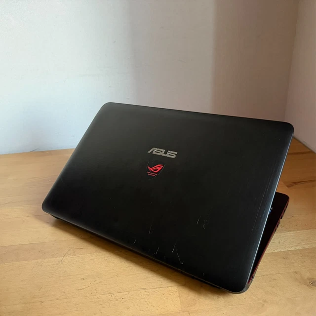 PC ASUS BE X75V 17.3 - Core i5 - 8Go avec SSD neuf et batterie neuve