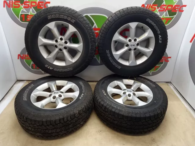 2009 Nissan Navara D40 Set 17 inch Alloy wheels Hankook AT2 255/ 65 R172005-2015