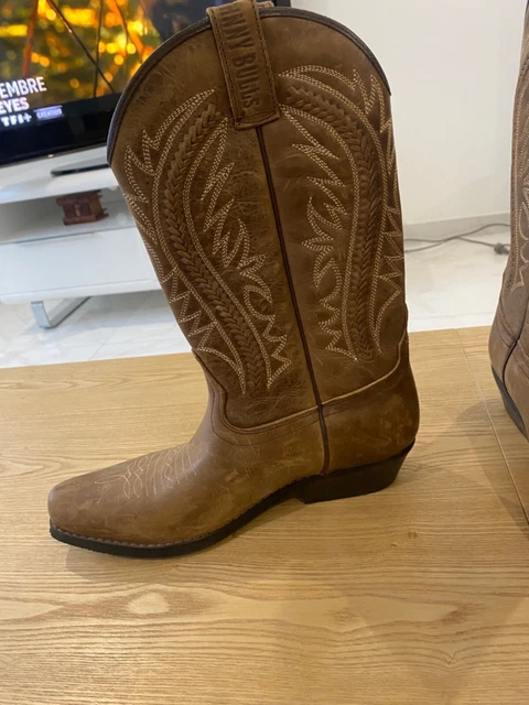 Bottes Santiag Johnny Bulls – Taille 40 – Cuir Marron – Style Cowboy – Neuf Sans Emballage