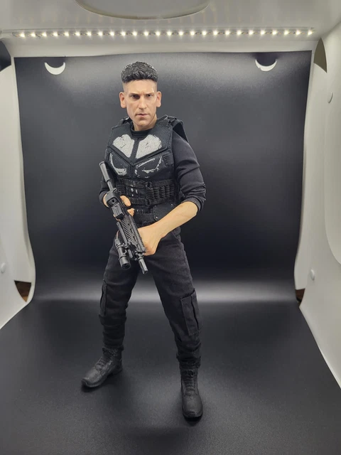 The Punisher Marvel Netflix 1/6 Custom Figure Seamless Arms ( not Hot Toys )