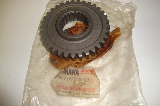 Yamaha Schneemobil ET410, VT480 1991-1994 Track Drive Sprocket 88T-47548-20 Gang