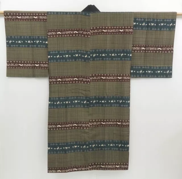 3318T06z640 Vintage Japanese Kimono Silk Men's JUBAN Animals Dull olive