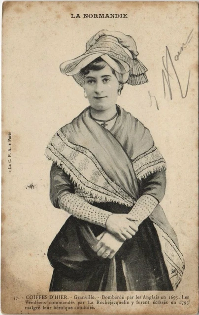 CPA La Normandie - Coiffe d'Hier (137615)