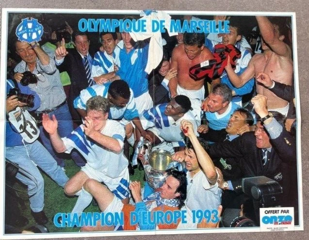 Revue Onze Mondial n°182 Poster Zidane & Equipe de France / CAN 2004
