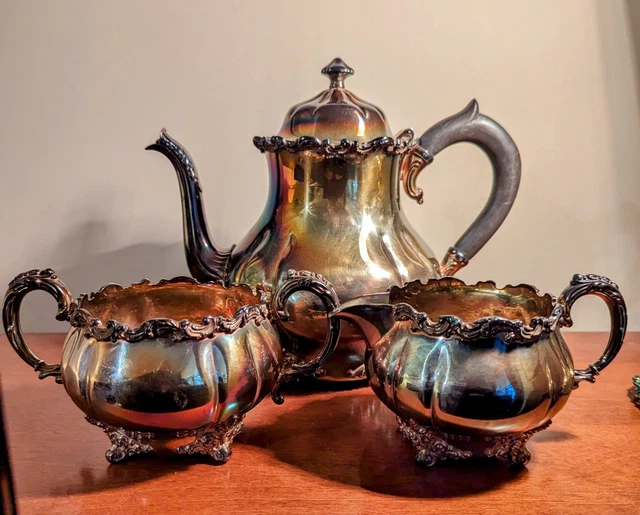 ANTIQUE 1880-1900 