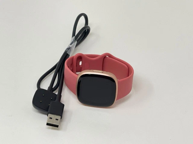 FitBit Versa 4 Copper Rose Aluminum With Pink Sand Bands FB523 Excellent B0275 FitBit Versa 4 Copper Rose Aluminum With Pink Sand Bands FB523 Excellent B0275