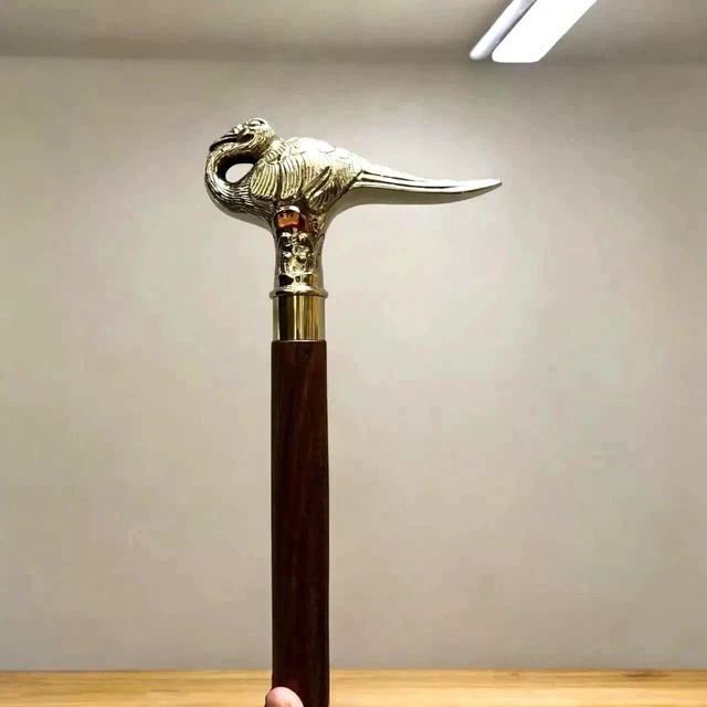 Collezione di sette bastoni da passeggio d'epoca (fine del XIX Collezione di sette bastoni da passeggio d'epoca (fine del XIX