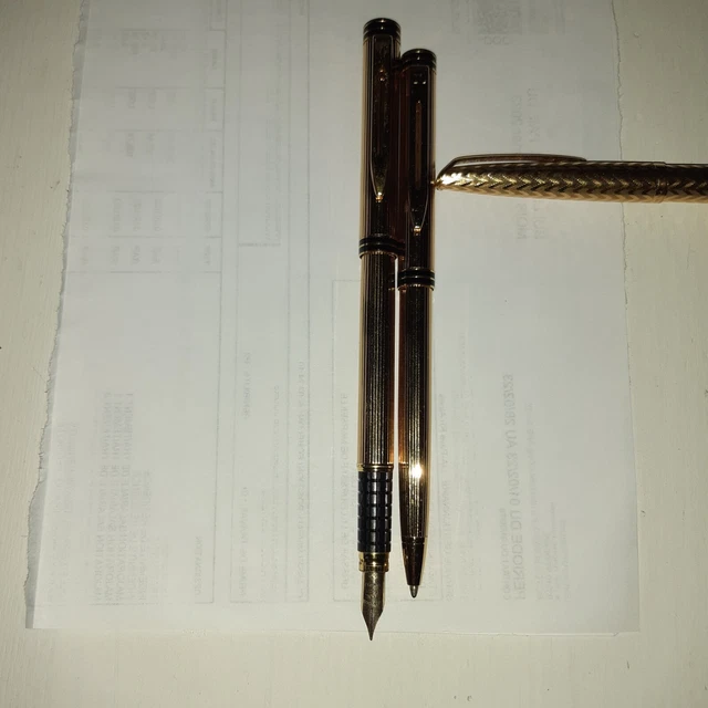 Lot De 3 Stylos Parker : 2 Stylos Plume + 1 Stylo Bille – Occasion, Collection
