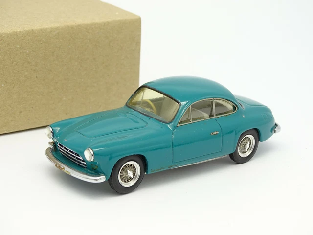 Kit Monté 1/43 - Salmson 2300 1955 Sport Bleu vert