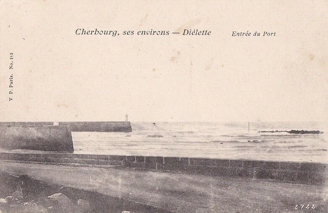 CPA 50 Environs Cherbourg Les Pieux Flamanville DIELETTE Entrée du Port Phare
