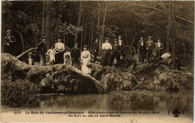 CPA AK PARIS 12e Le Bois de VINVENNES Picturesque after the Cyclone (672552)