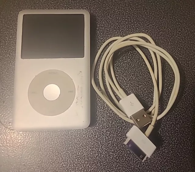 Apple iPod Classic(Gris Métal)A1238 160 GB avec câble USB