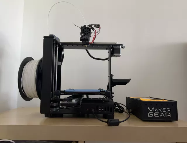 MakerGear M2 Desktop 3D Printer