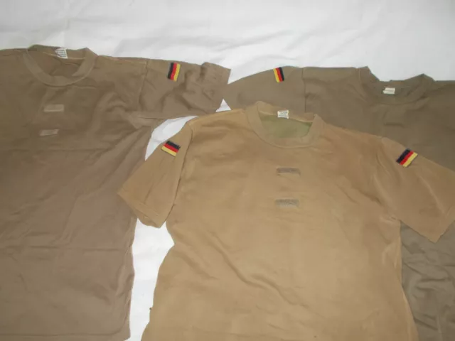 3 T Shirt Bundeswehr ,Größe 2x 48, 1x50= M Beige ,mit Ärmelaufnäher BRD FAHNE