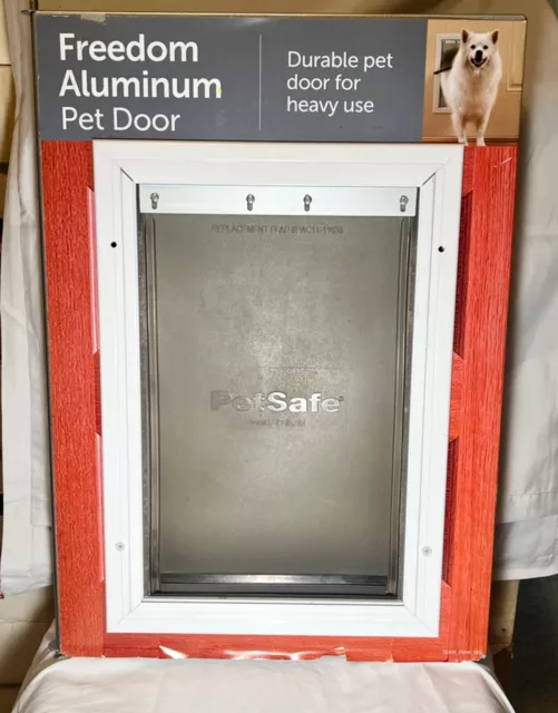 New PetSafe Freedom Large Aluminum Pet Door