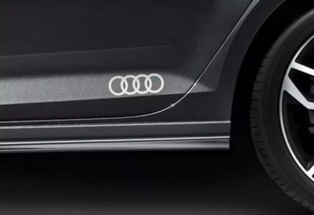 Dekorfolie quattro Schriftzug silber glänzend Original Audi Tuning Folie