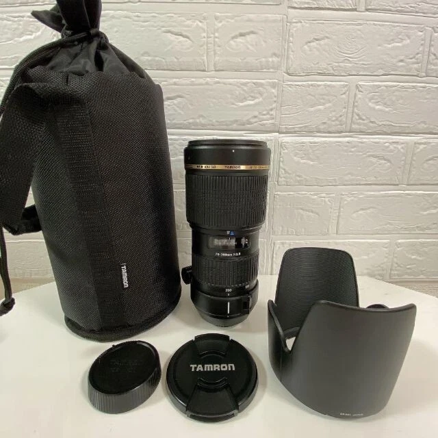 TAMRON SP AF 70-200mm F2.8 Di LD IF MACRO A001 Nikon w/Hood, Tripod mount, Pouch