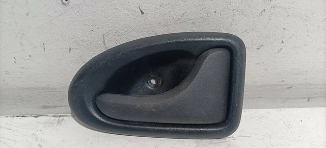 Innentürgriff Für Iveco Daily Mk3 & Mk4 – Vorne Links, Schwarz, OEM 7700830078, Ersatzteil