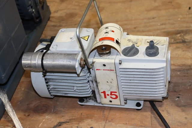 Edwards 1.5 Rotary Vane Vacuum Pump  G1099-80023 WORKING