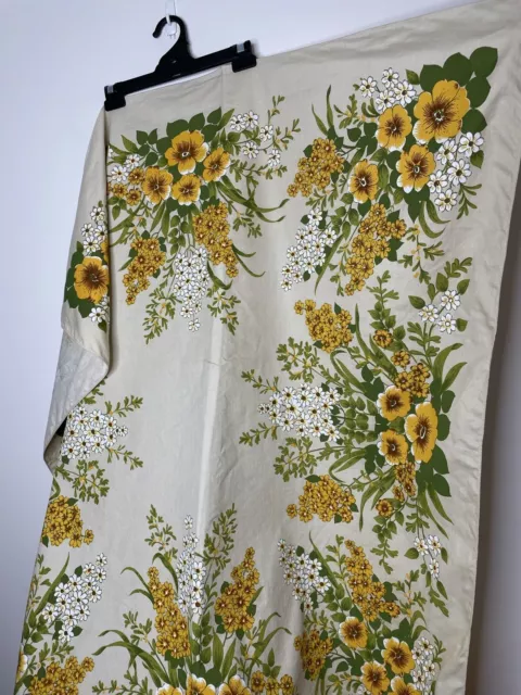 Vintage Cream Yellow Green Floral Flower 70's Retro Tablecloth/Fabric