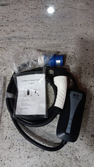 Stazione portatile ricarica auto elettrica