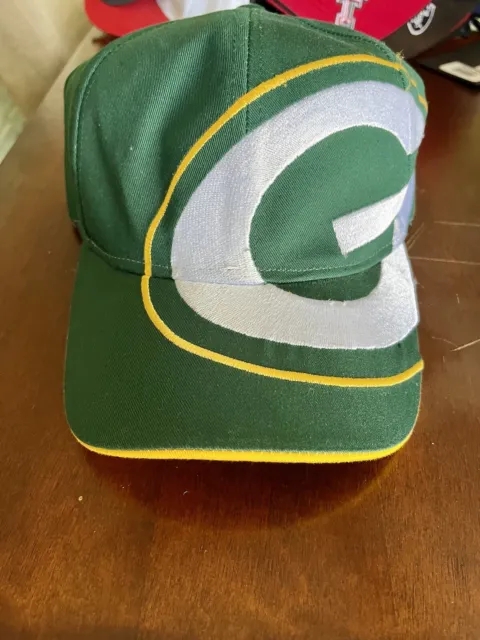 Green Bay Packers Reebok NFL Adult Adjustable Strap Back Embroidered Hat Cap