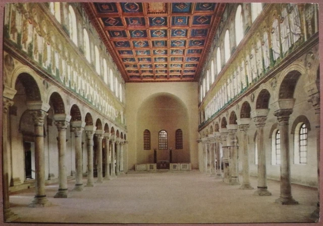 Ravenna - S. Sant'apollinare Nuovo - Interno (Vi Secolo) (2)