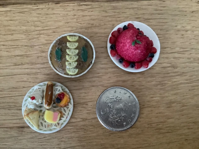 Dolls House 1/12th Scale lot of 3 food items by AVON Miniatures