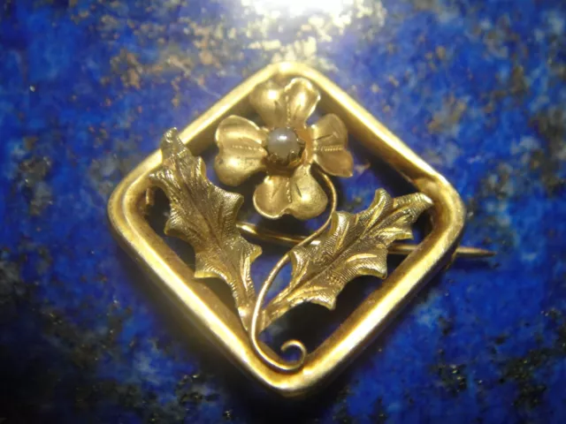 Broche carré Porte Bonheur Trèfle 4 feuilles Or Gold 18k 750 Perle 1,44g poinçon