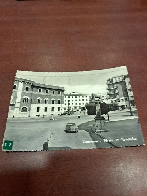 Cartolina Benevento_ Piazza Iv Novembre