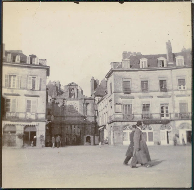 Photo Vintage De Vannes (Morbihan), Le Port - Tirage Citrate Environ 1900, Format 9x9cm