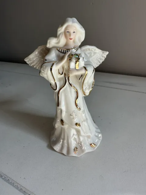 Lenox “My Own Guardian Angel” Birthday Angel Figurine AUGUST PERIDOT
