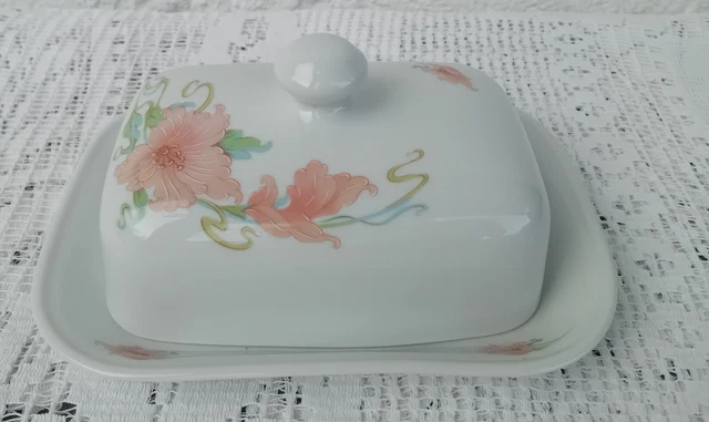 BEURRIER EN PORCELAINE DE LIMOGES FRANCE blanc et doré EUR 15,00 - FR