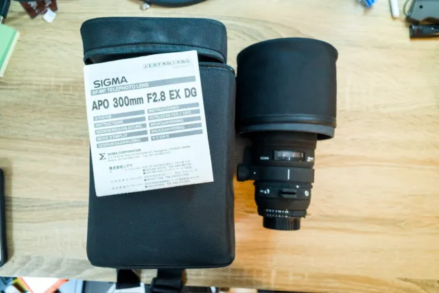 Sigma AF  EX 300mm F2.8 APO DG HSM Lens für Nikon F