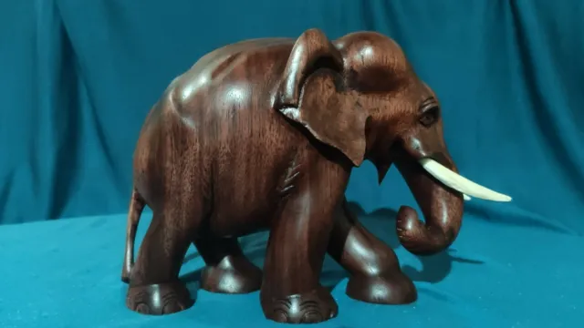 Handmade Wooden Elephant Carved Lucky Statue Unique Ornament Gift Home Décor