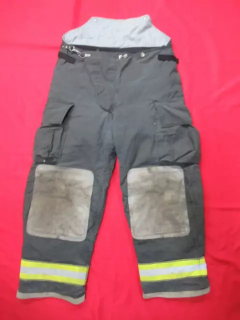 Globe GX-7 42 x 30 Bunker Pants Turnout Pants Firefighter GEAR BLACK TOW TOWING