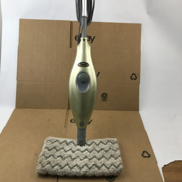 Shark Pro Model S3501CO Steam Mop Deluxe Pocket 1550W Good Condition