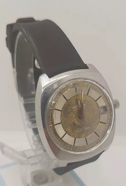 Certina Automatic Blue Ribbon du début des années 1970 watchsrpa.com 2